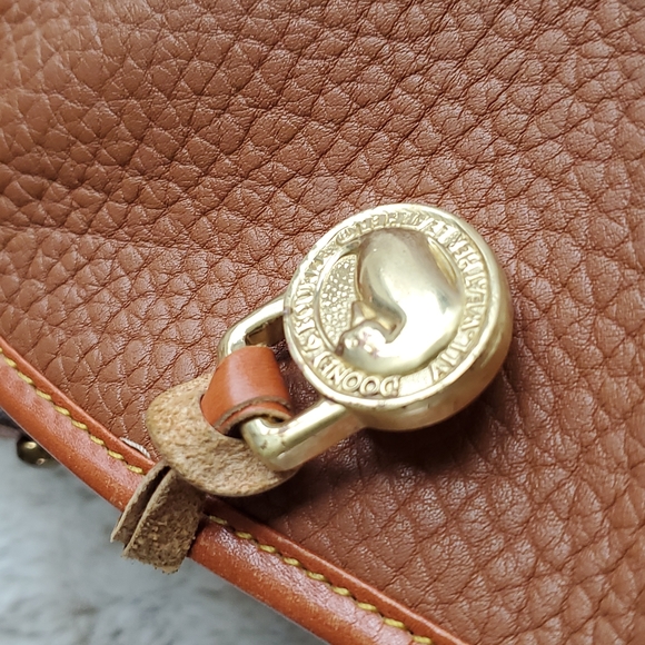 Vintage Dooney & Bourke Tan and Brown Leather Shoulder Bag Solid Brass Hardware - Picture 8 of 10